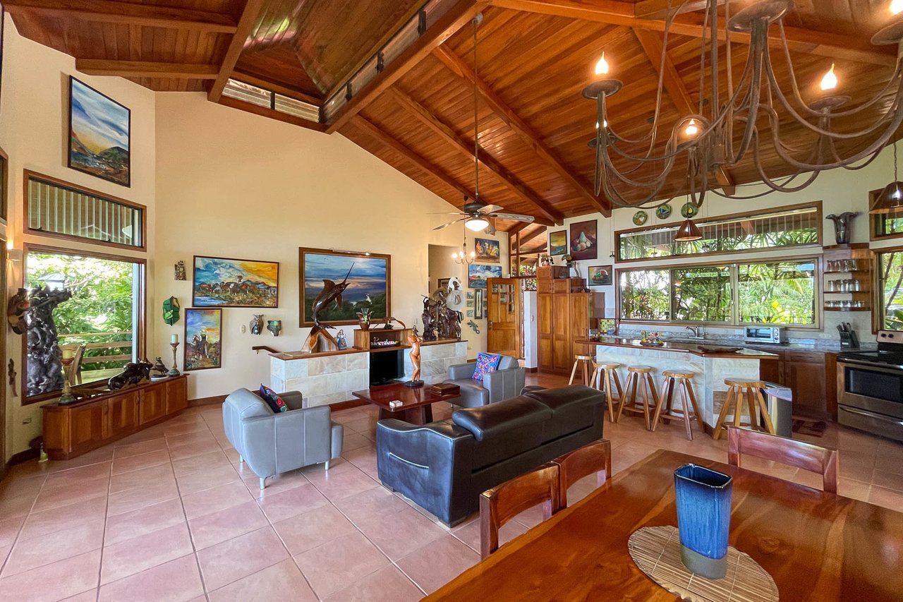 Lush Garden Multi Home Estate, Dominical, Puntarenas