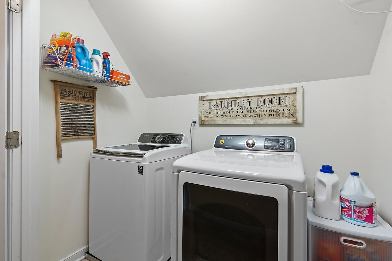 11827 Rimswell Turn