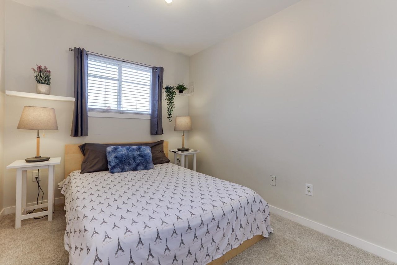 146-2000 Panorama Dr