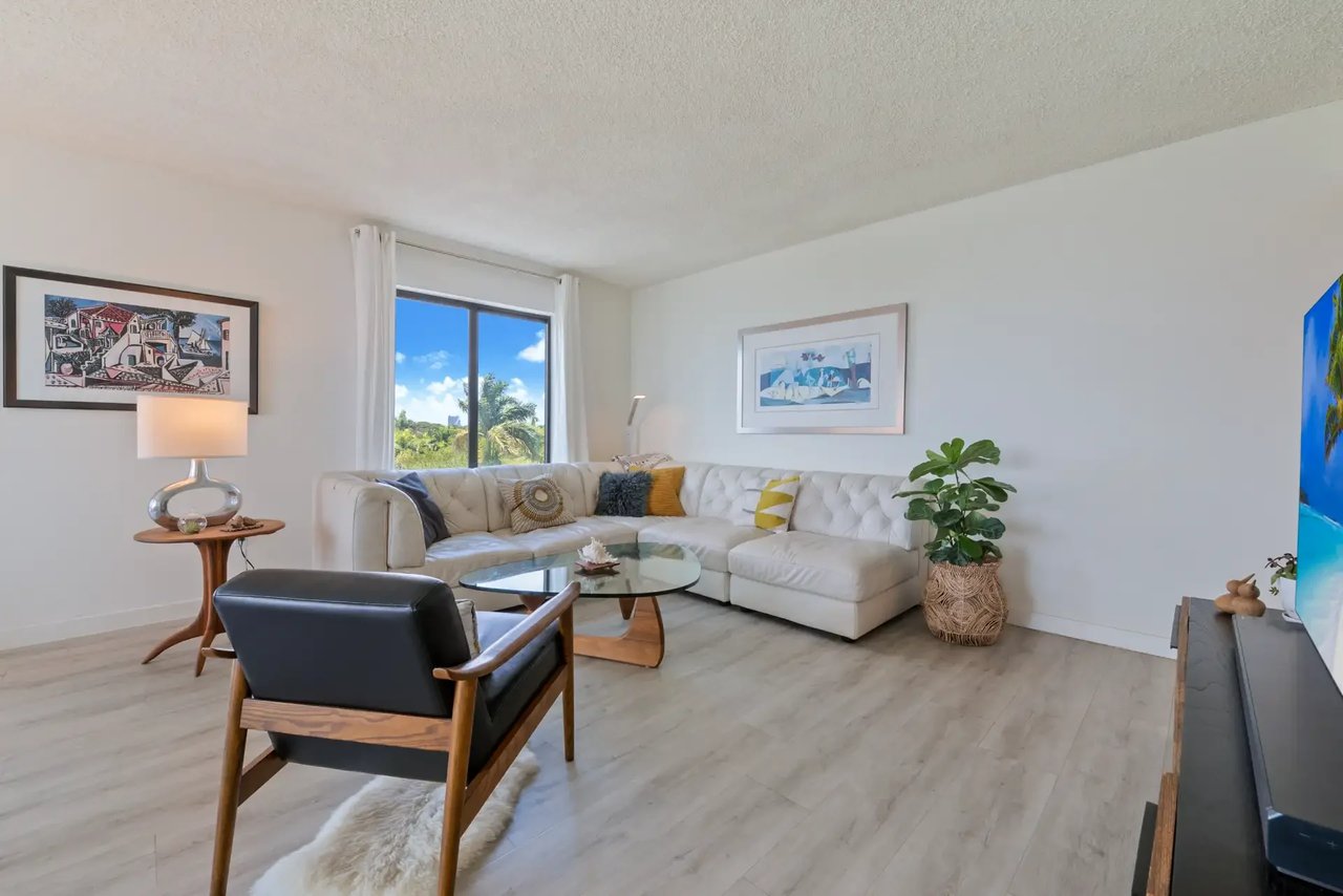 1600 S Bayshore Lane # 5B