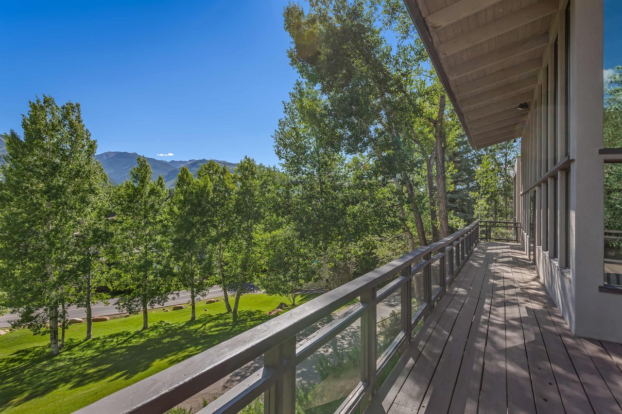 239 Willoughby Way
