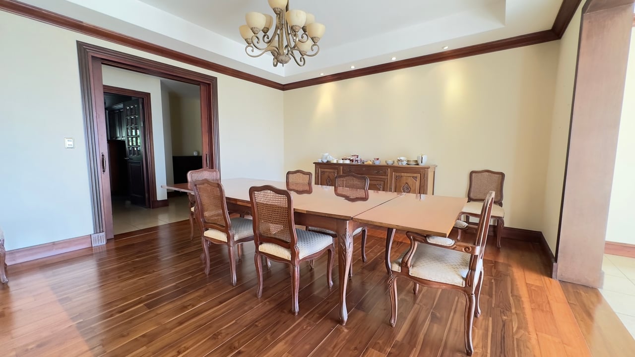 Exclusive Gated Community Condo, Curridabat, San Jose