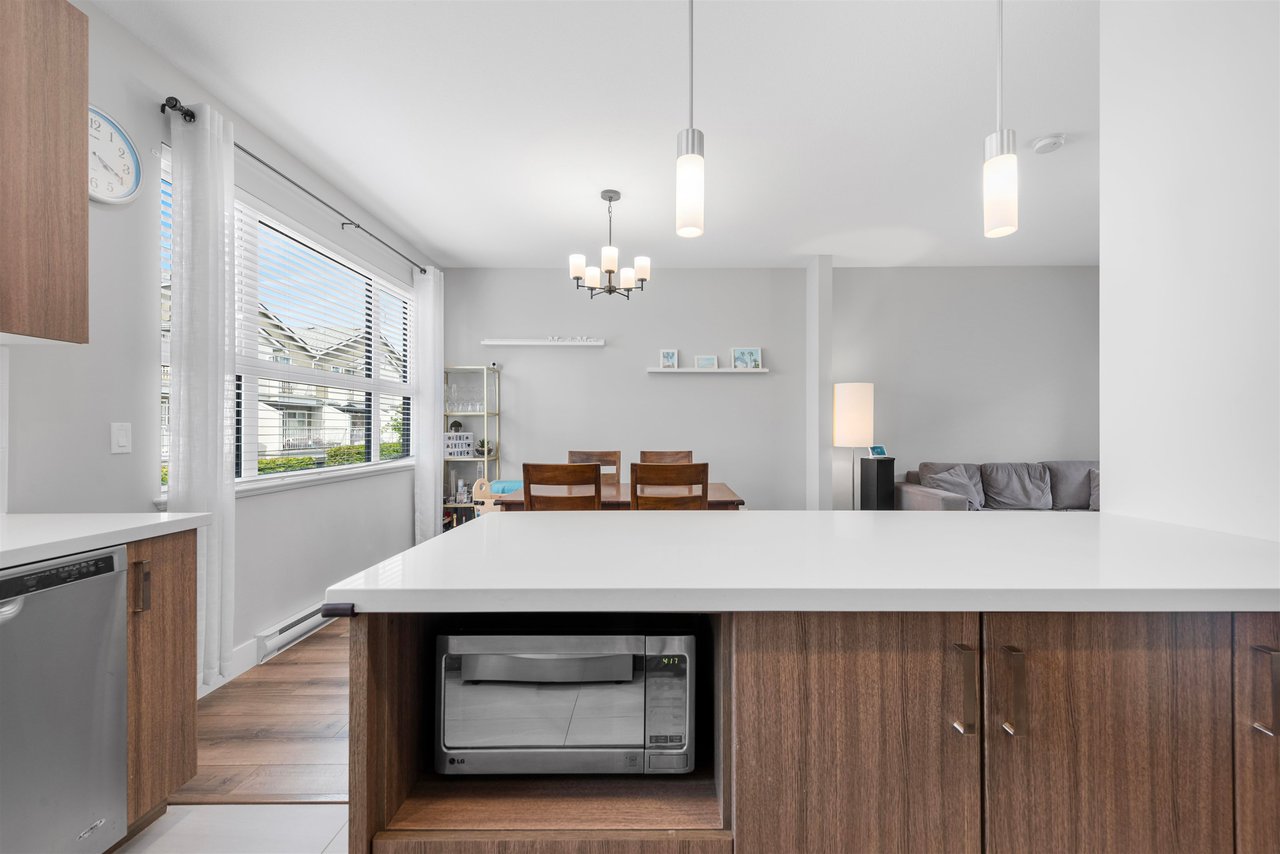 9-7180 Gilbert Rd