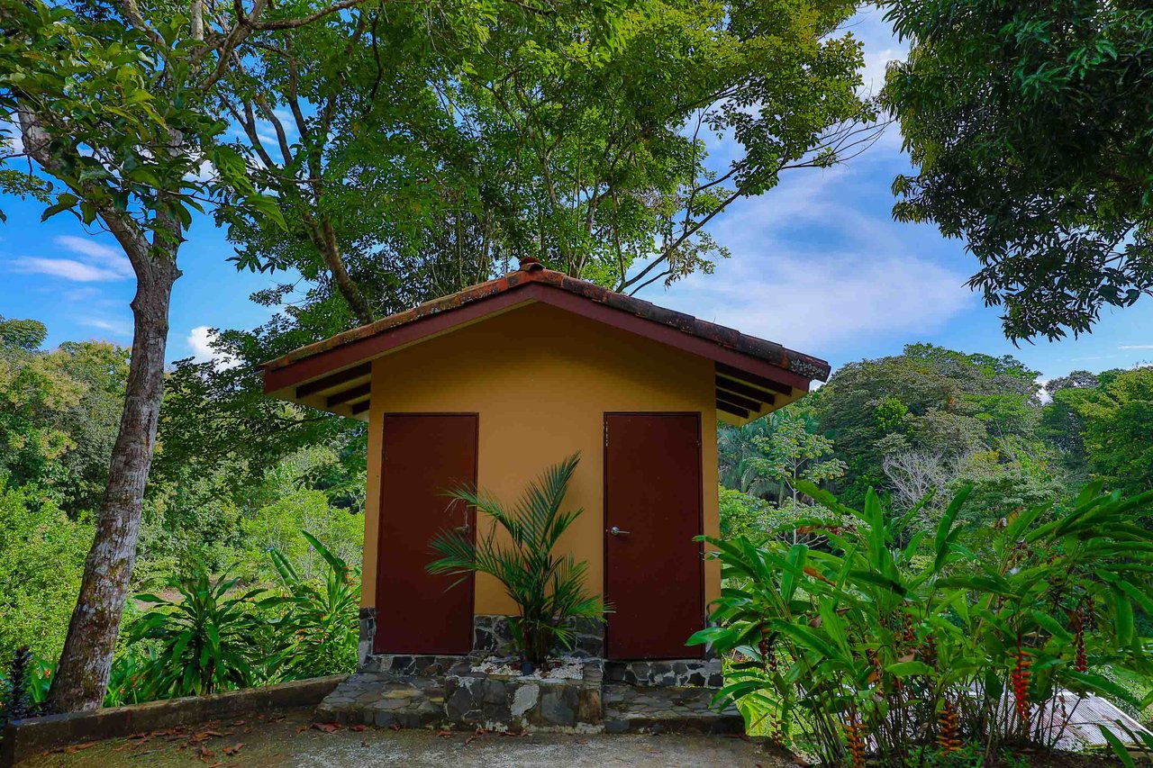 Tropical Paradise Farm in the Heart of Quepos