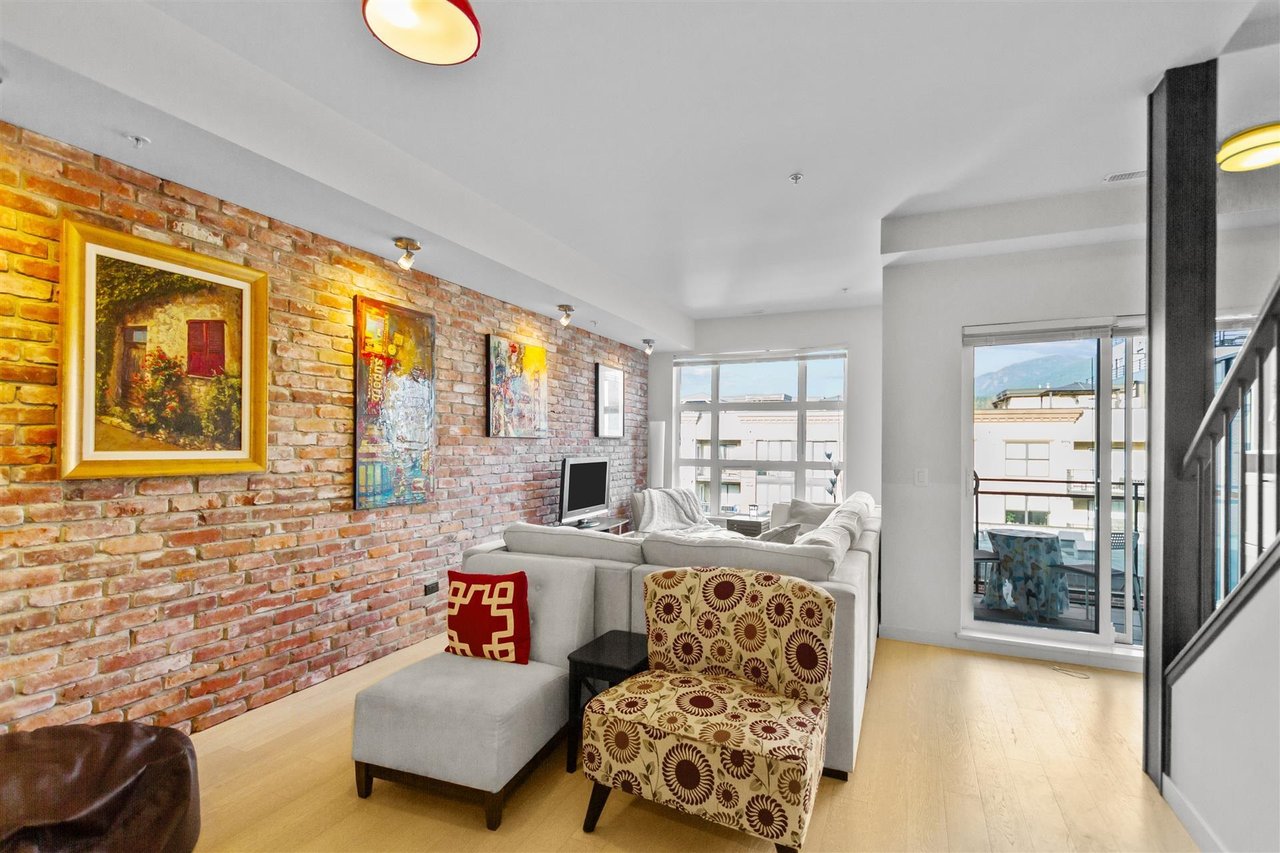 322-95 Moody Street, Port Moody
