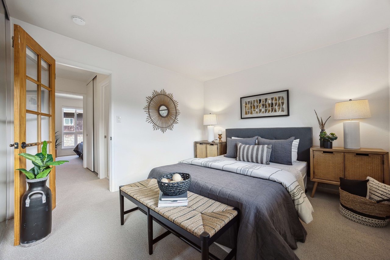 Sunny Townhome in Corte Madera