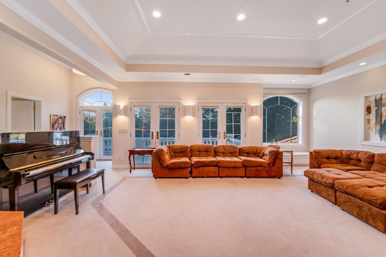 15071 Becky Ln