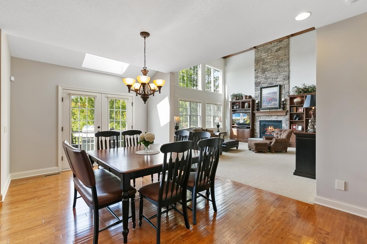 Stunning Eagan Masterpiece!