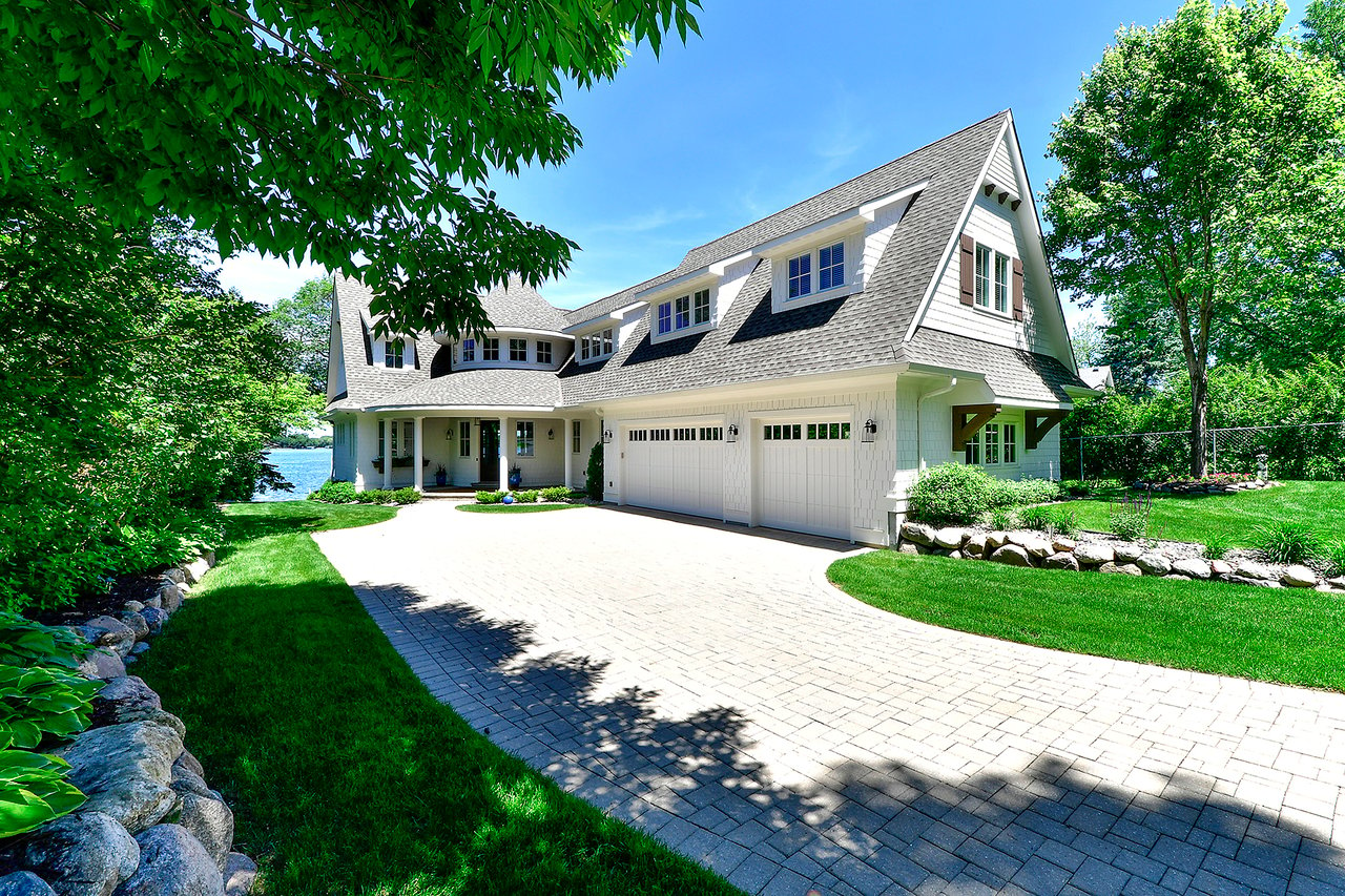 1928 Cottage Ln | Minnetonka Beach