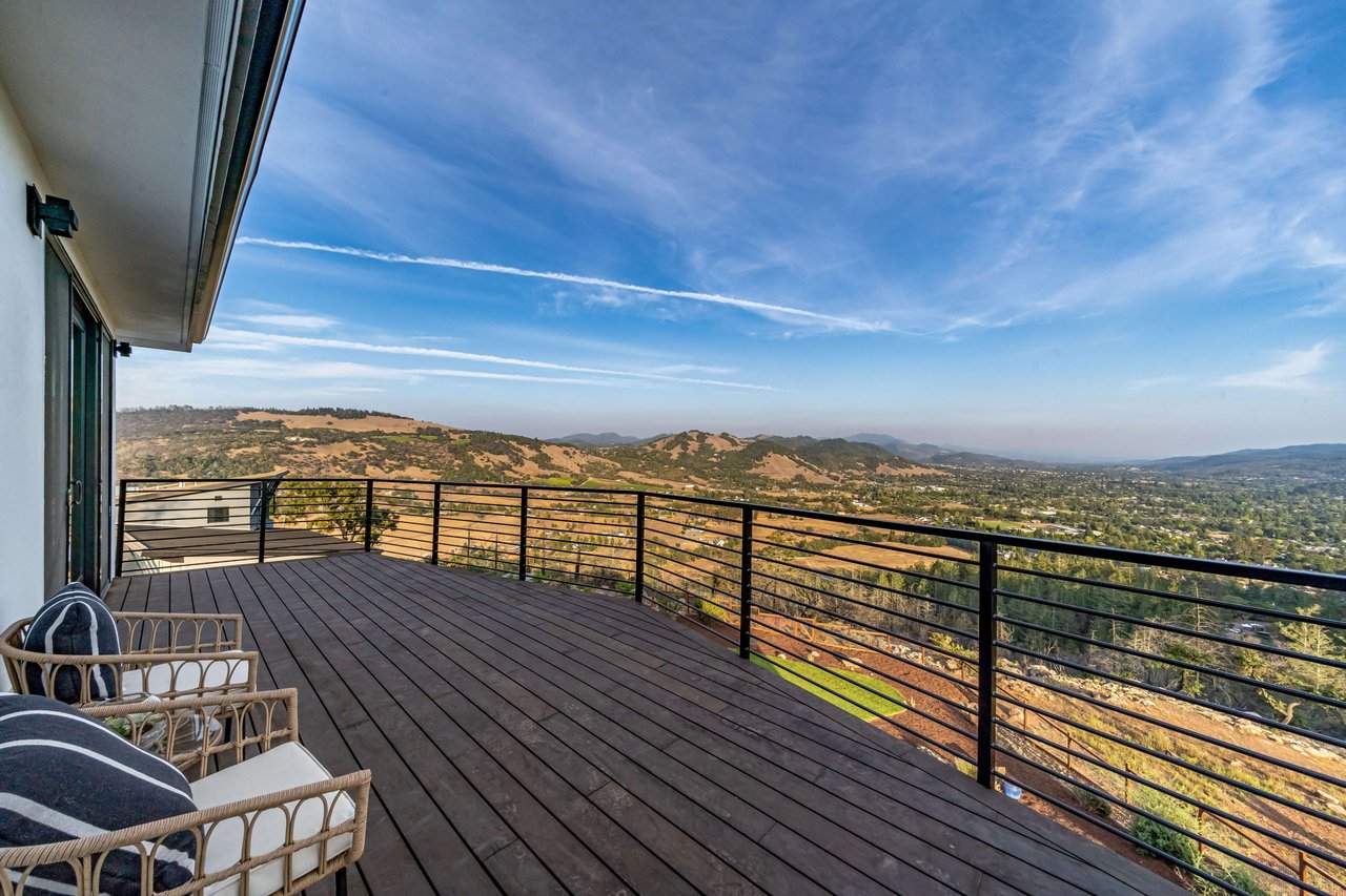 3927 Rincon Ridge Drive