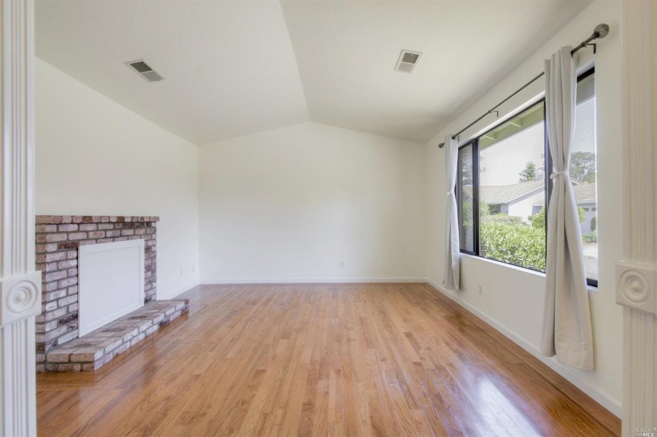 1719 Rainier Ave