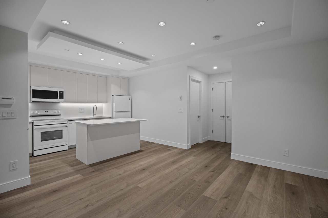 1291 Duchess Ave