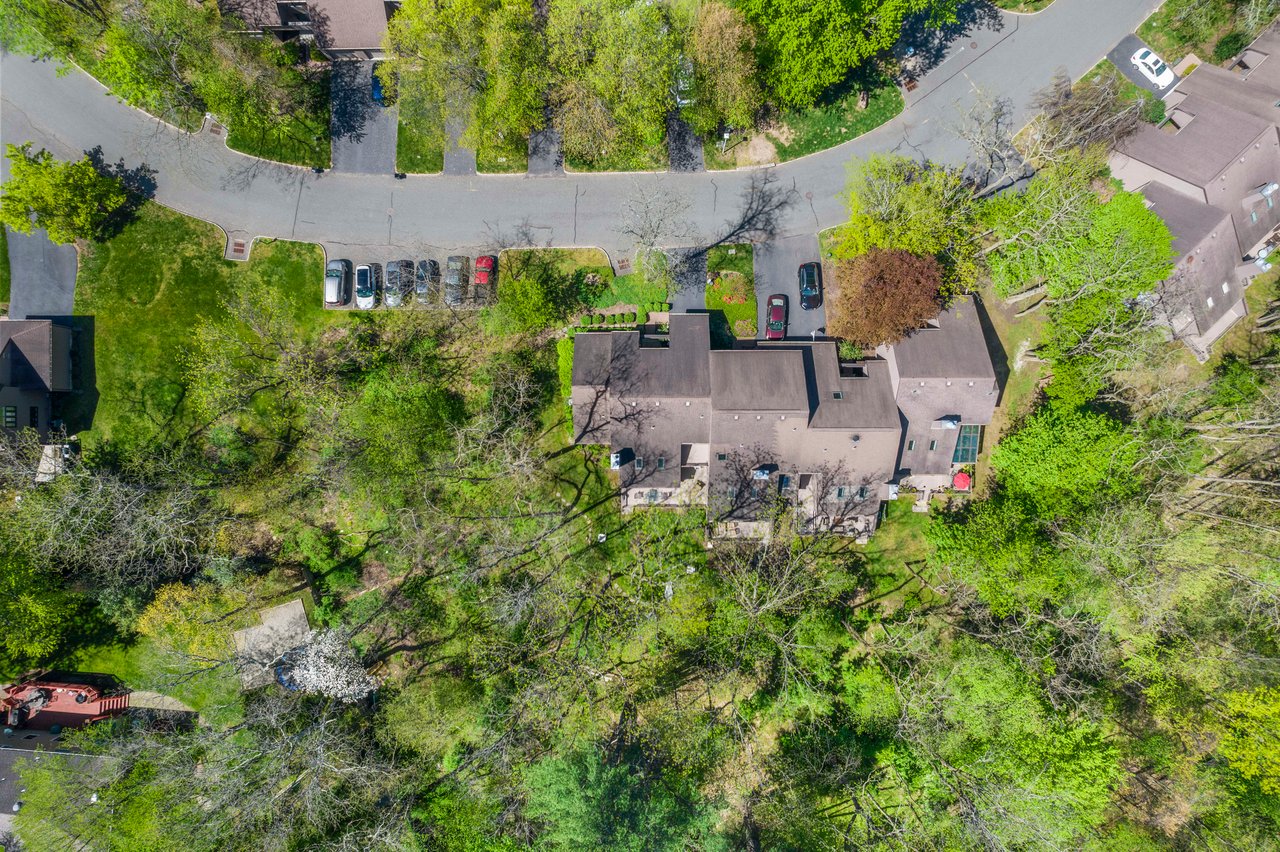 27 Windmill Dr