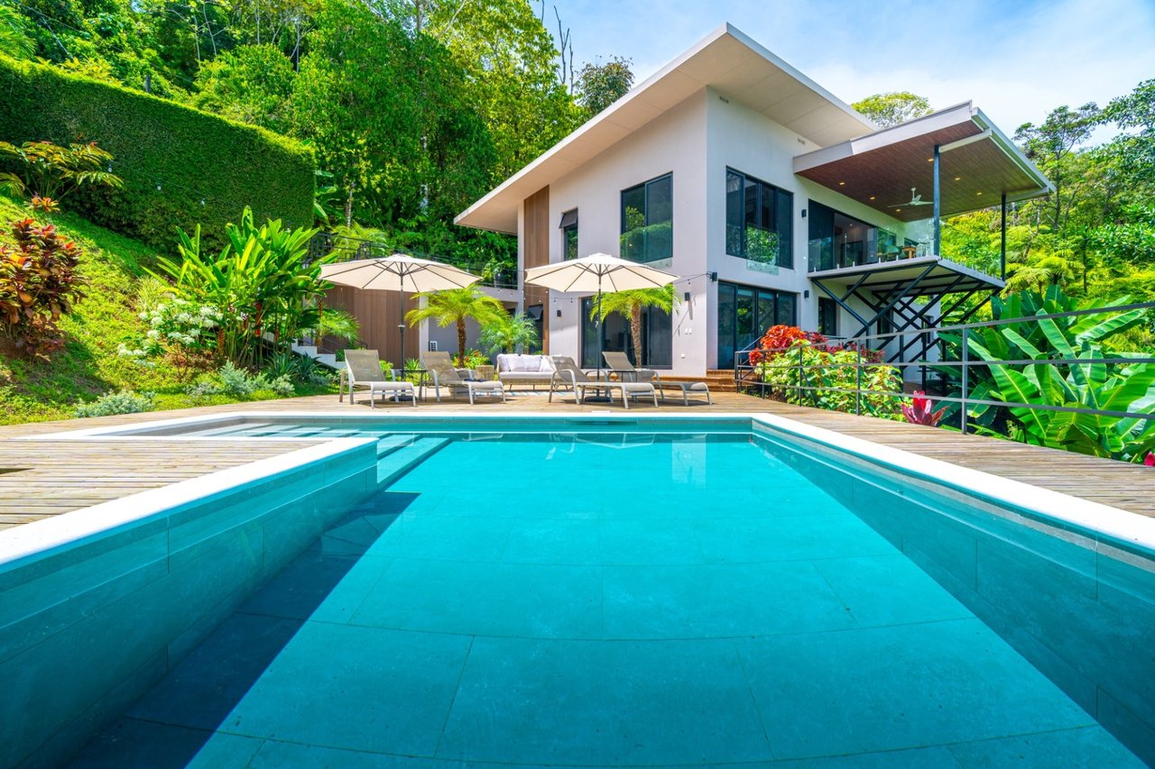 Oceanview Contemporary Luxury Estate, Ojochal, Puntarenas