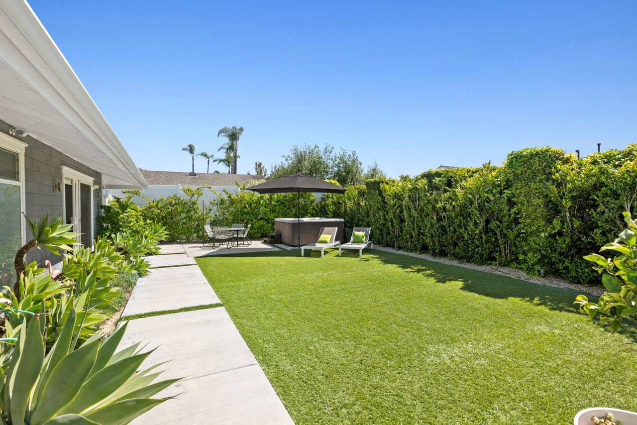 1849 Commodore Road
