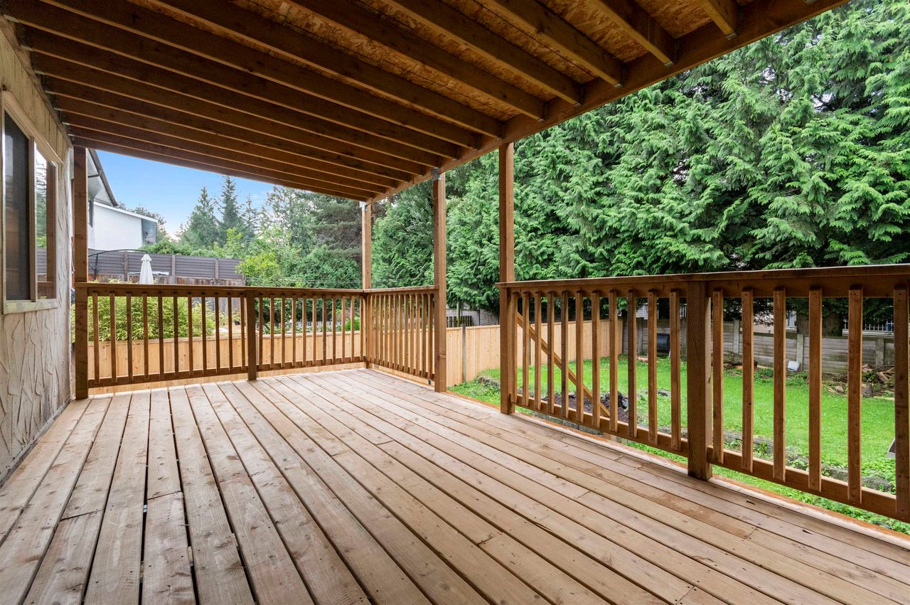 32378 Grebe Cres