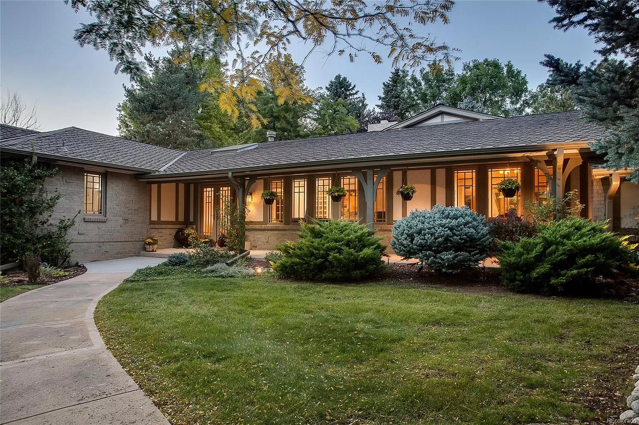 5231  E Sanford Cir