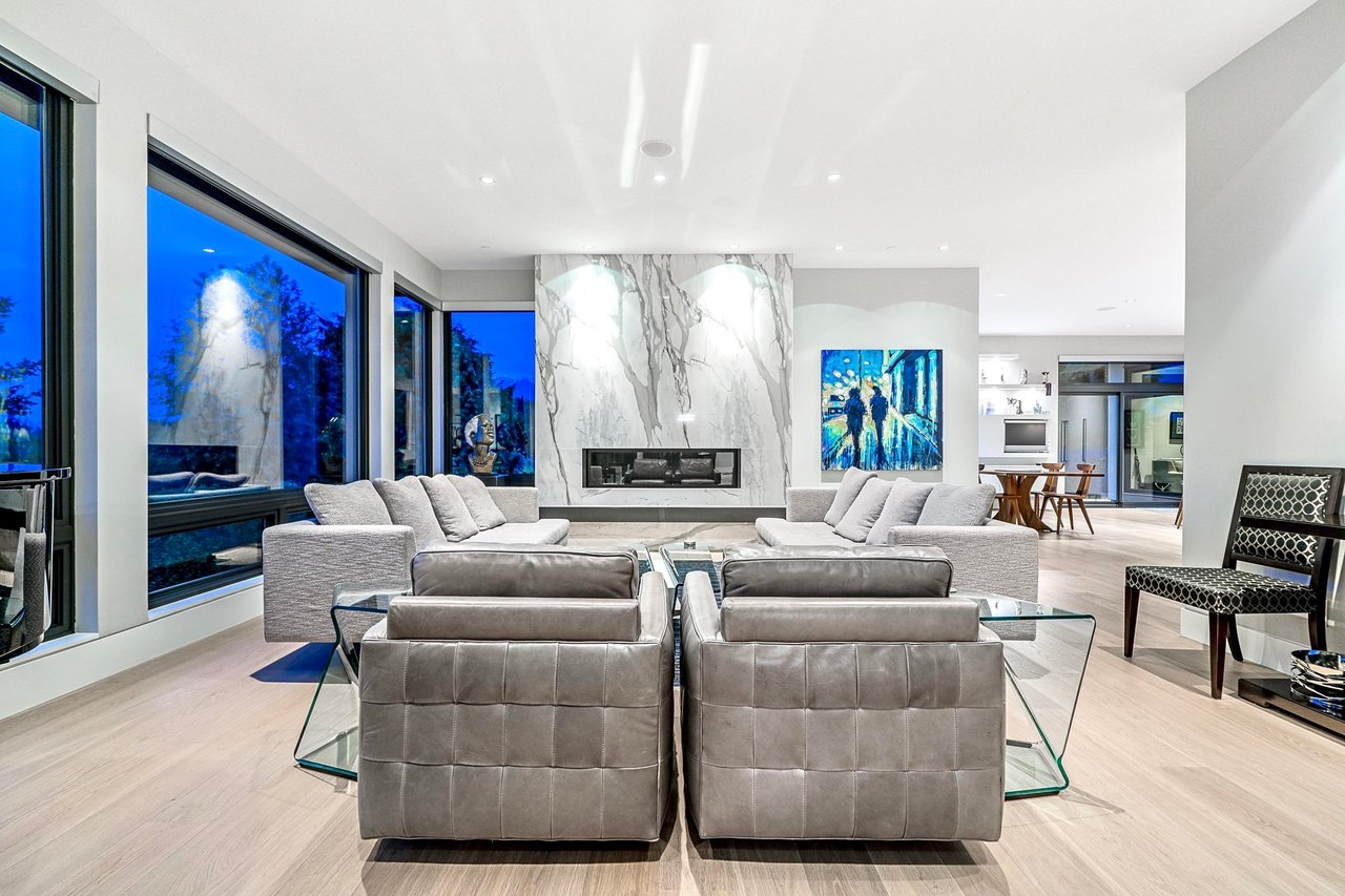 6255 St. Georges Cres