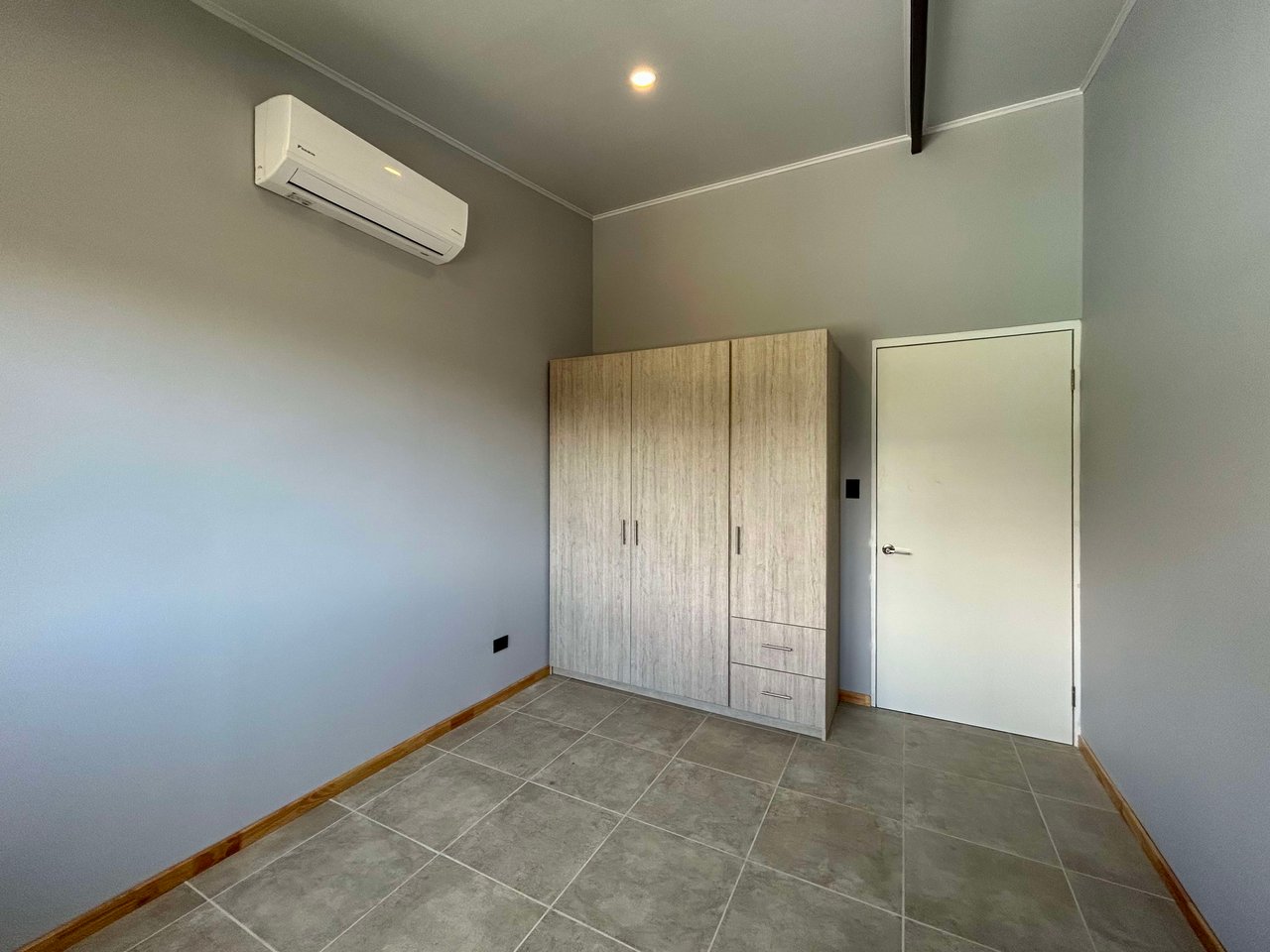 Brand New Modern 3 bed, 3 bath Villa in Uvita