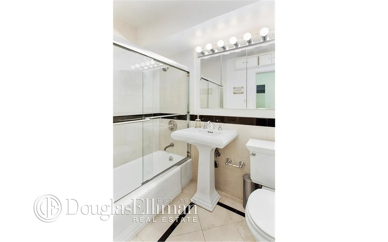 200 E 27th St., #6H