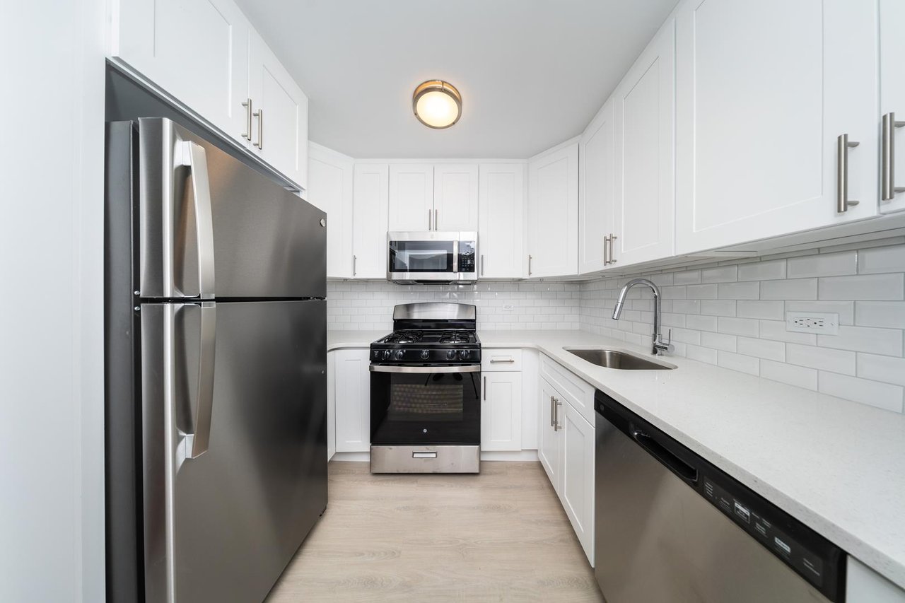 77 Fulton Street, Apt 2-E