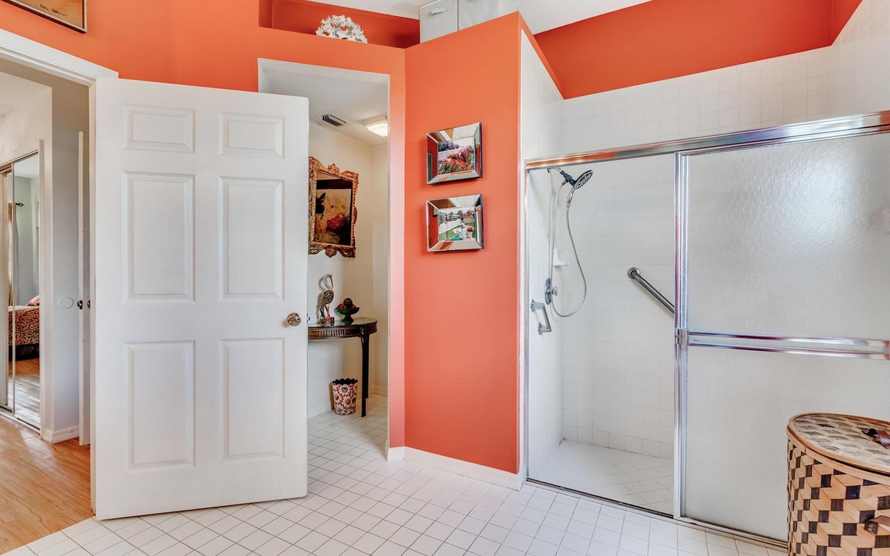 1216 Lake Breeze Dr