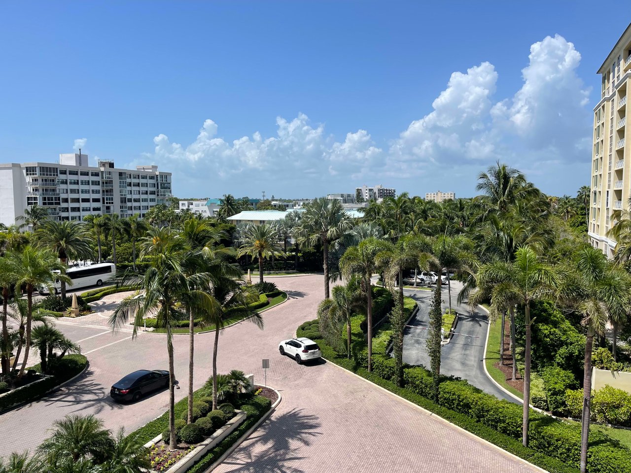 455 Grand Bay Dr #470