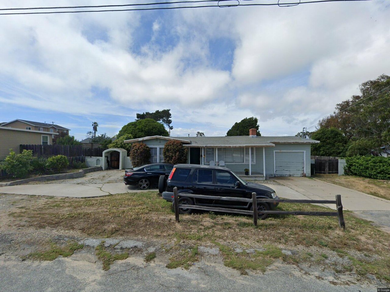 1555 Mira Mar Ave