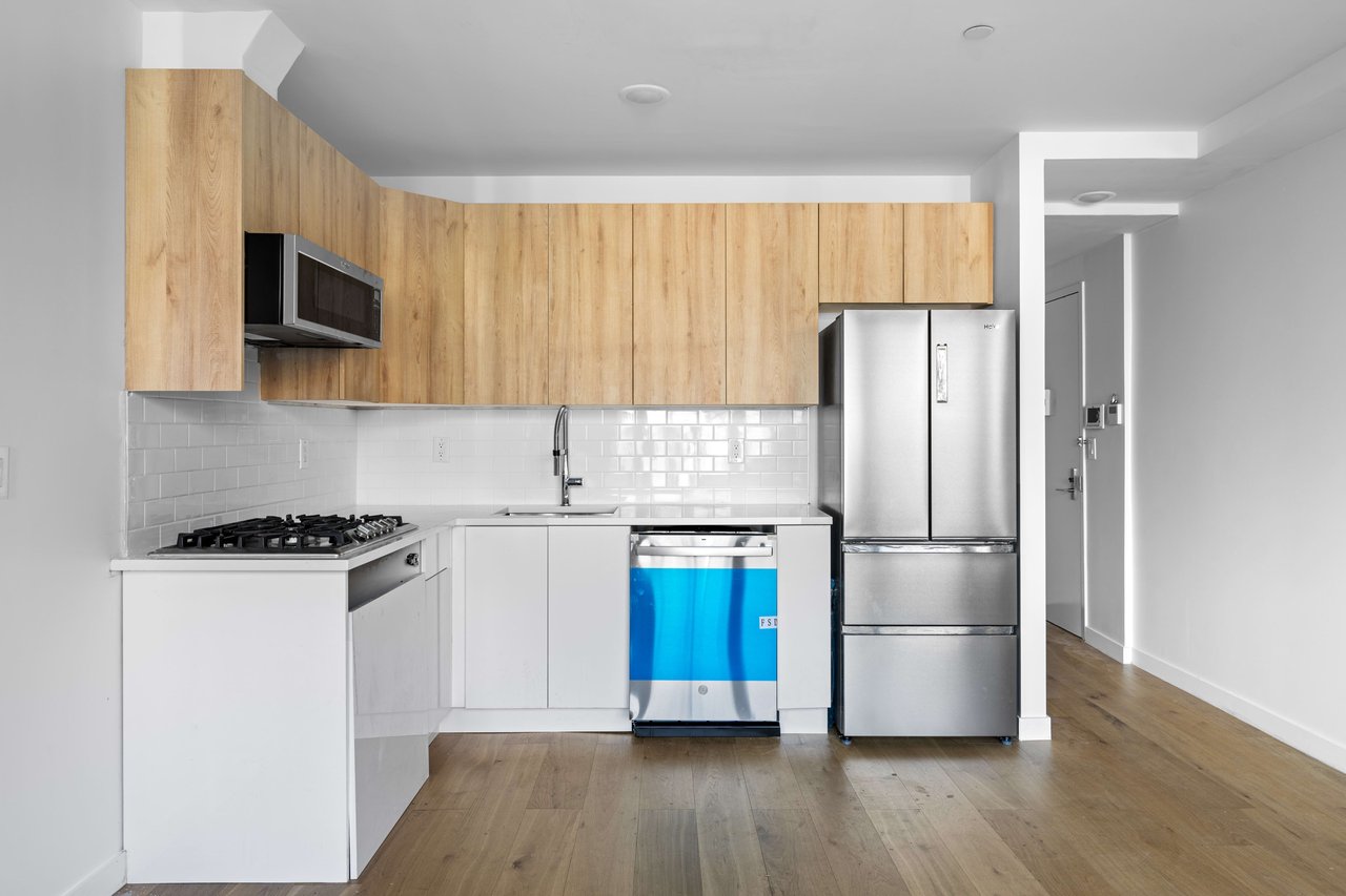 30-18 14th St, Unit 4C