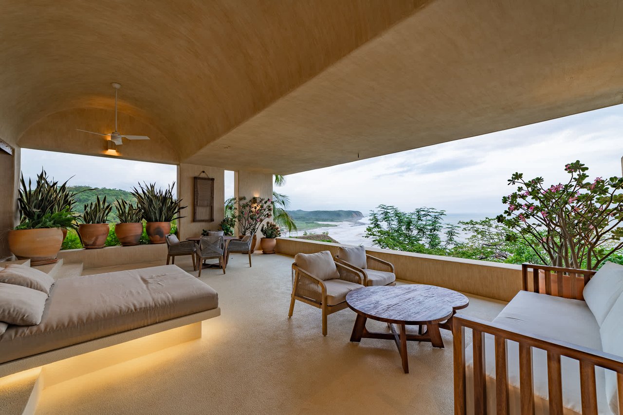 4 bedroom, Single Family Homes, Villa Playa, Montecito Beach Village