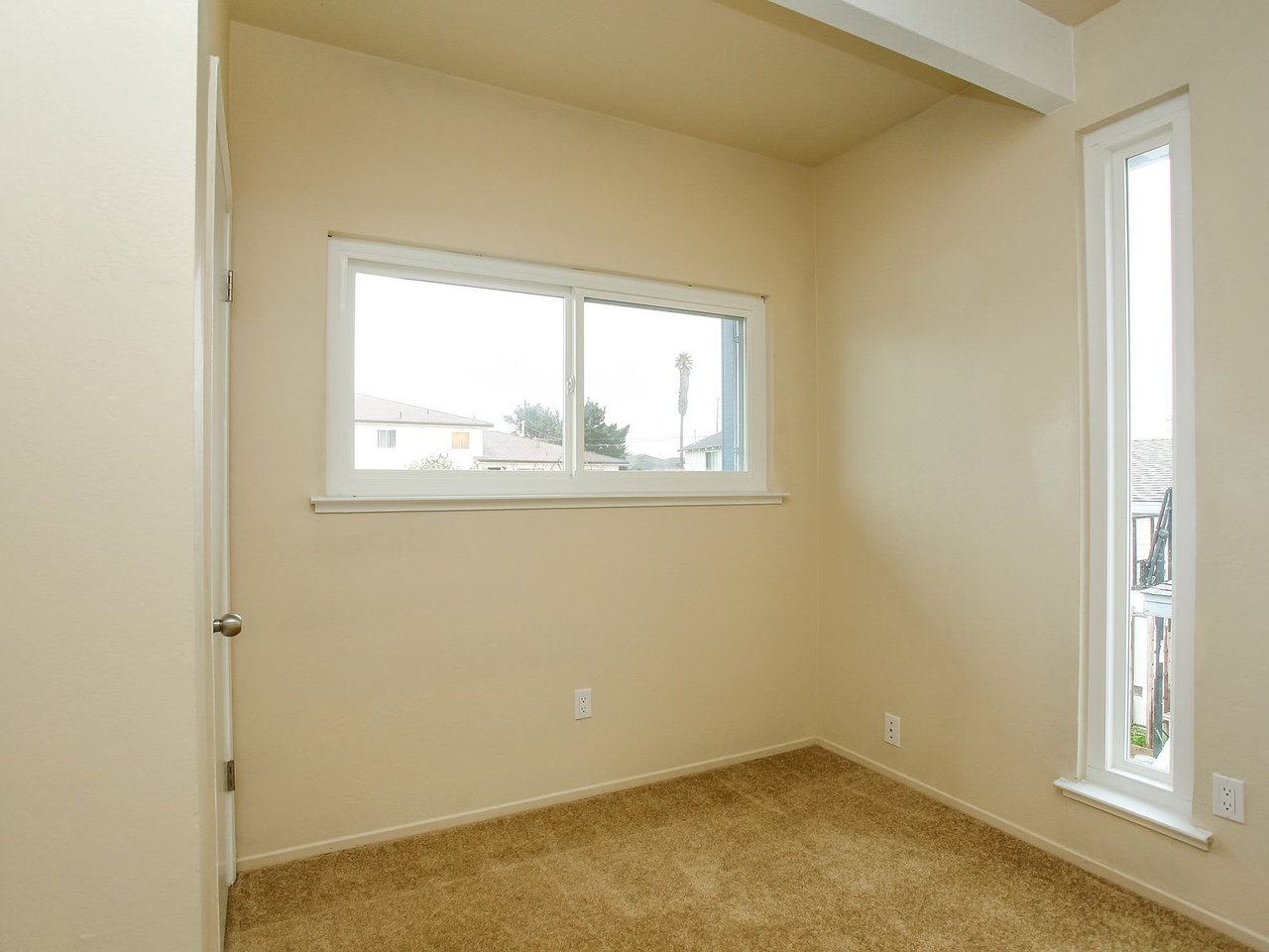 1233 Hamilton Ave