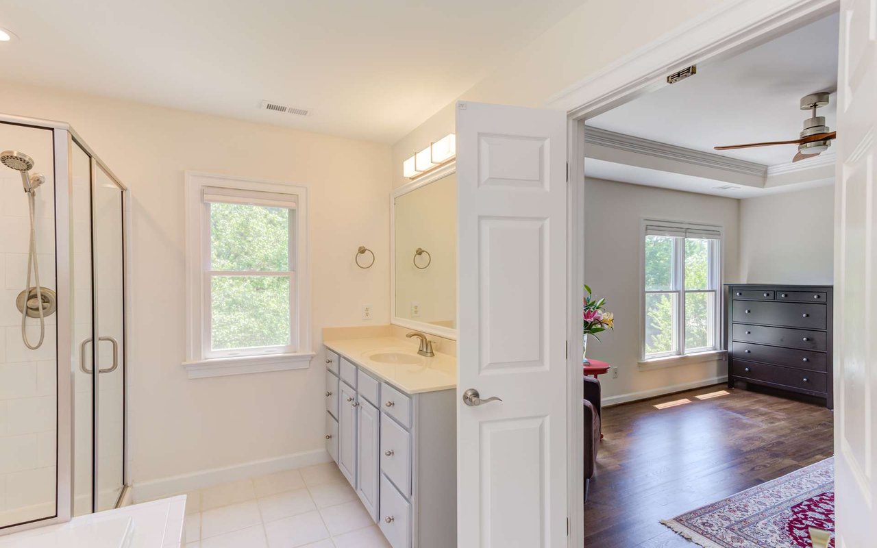 809 Highgrove