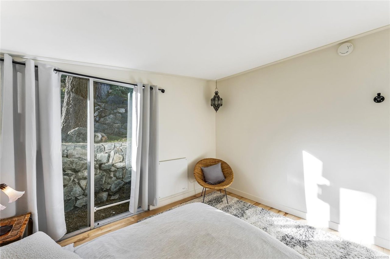 22-2807 Sooke Lake Rd