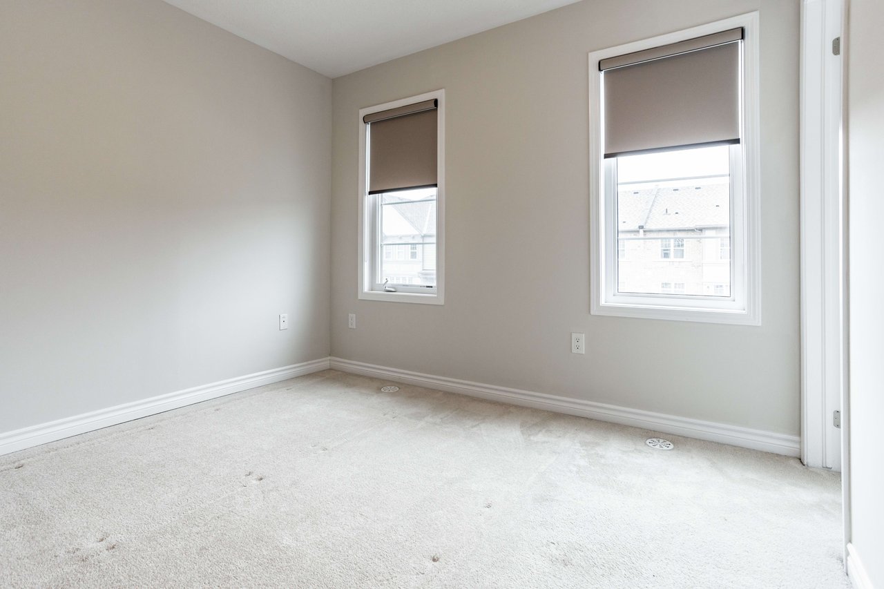 Townhome in Desirable Preserve Community!