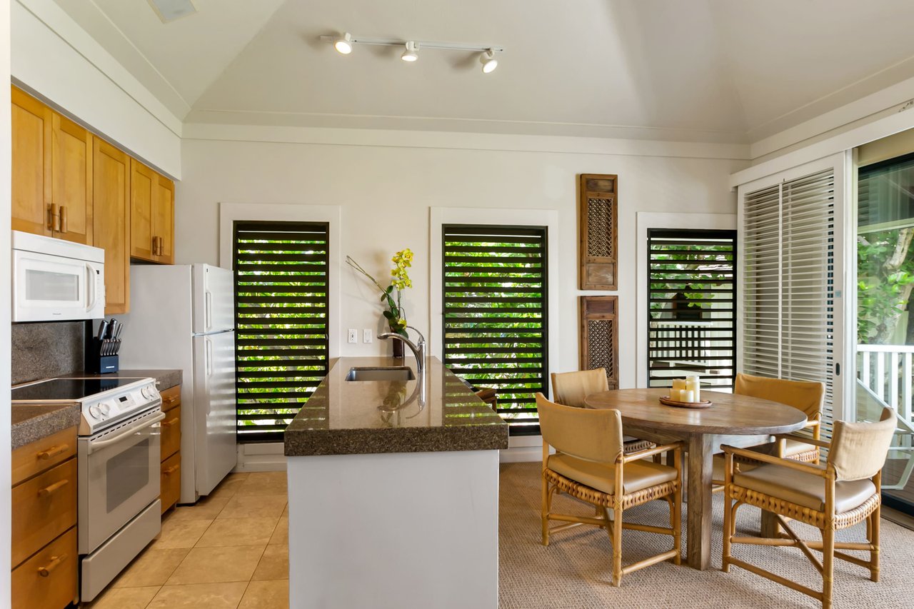 2253 Poipu Rd Unit: 9