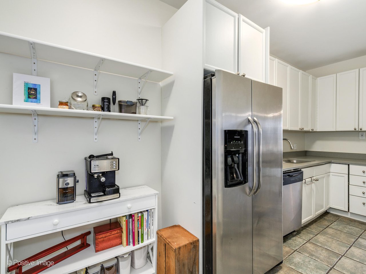 4458 N Beacon St Unit 1