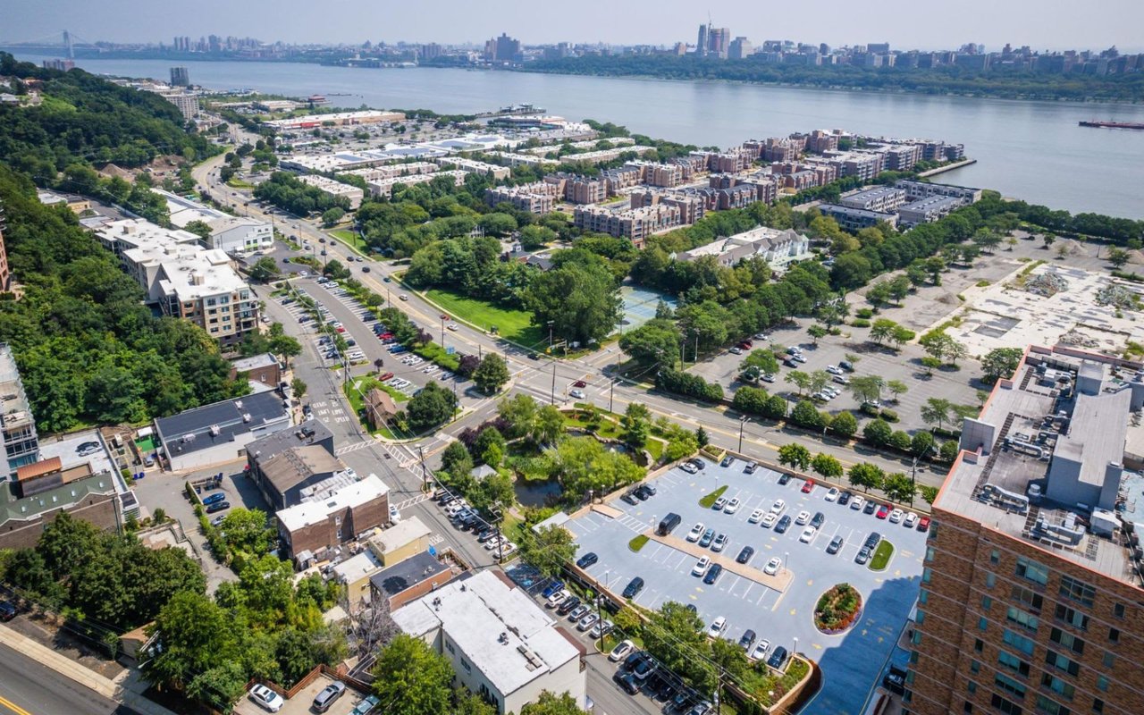 Edgewater Real Estate Market Prices, Trends, and Forecast 2023