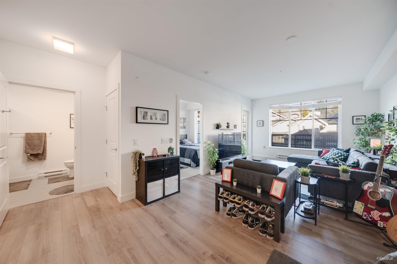 B205-20487 65 Ave