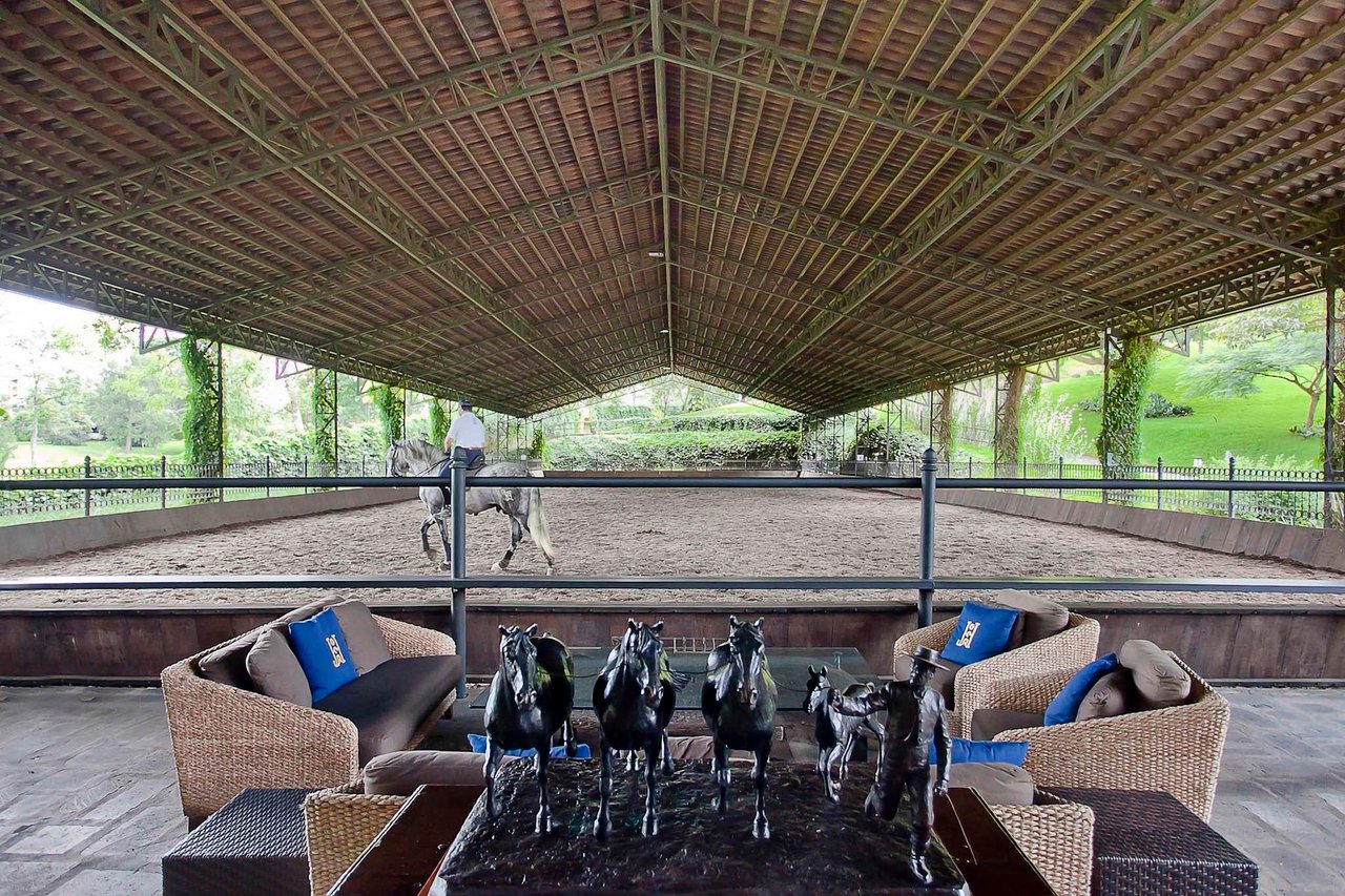 Colonial Equestrian Golf Estate, Heredia