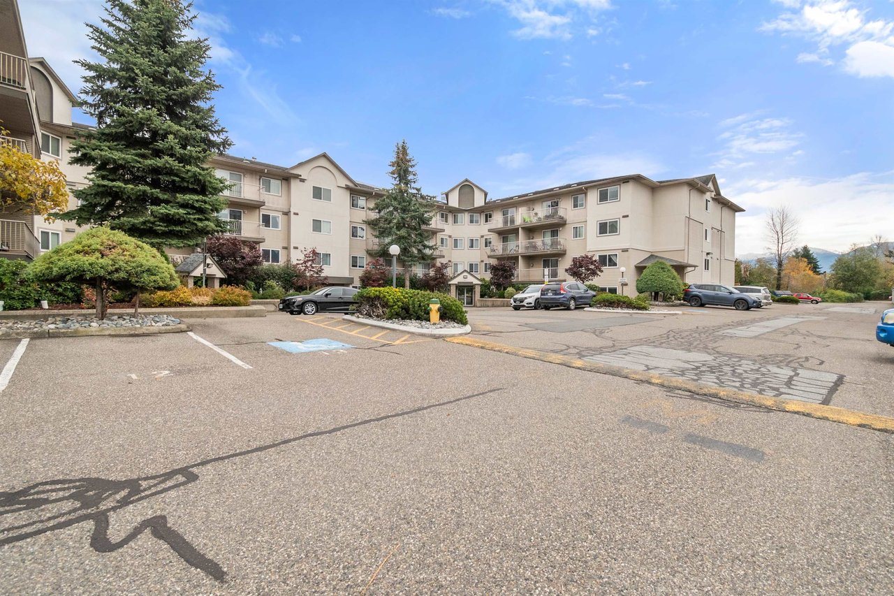 203-7694 Evans Rd