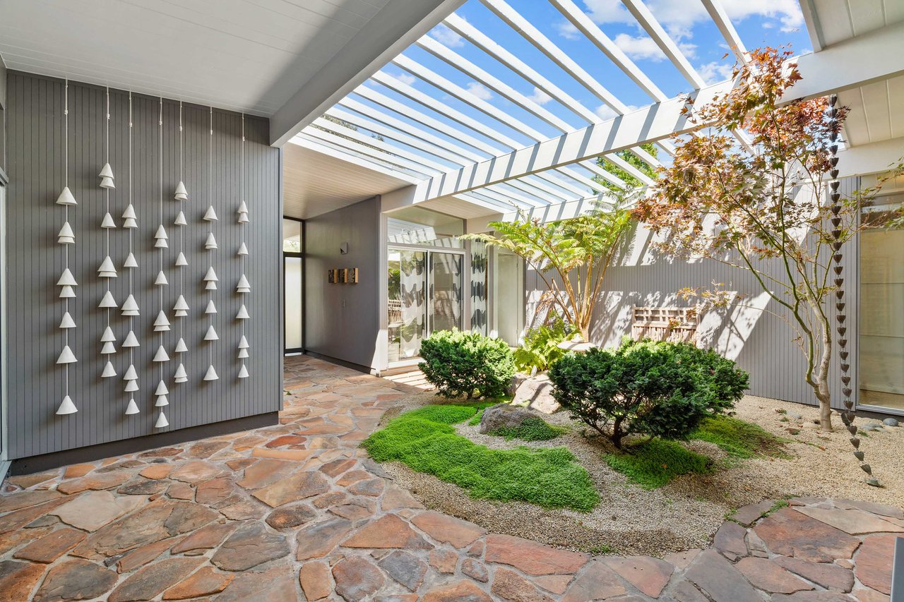 1194 Pimento AVE