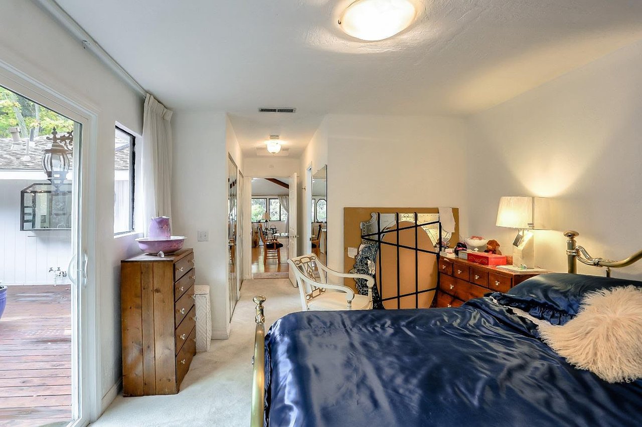 10 Upper Cir