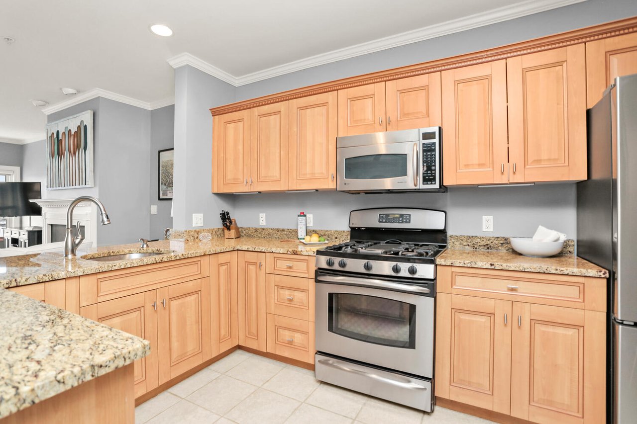 4 Daskams Lane, Norwalk