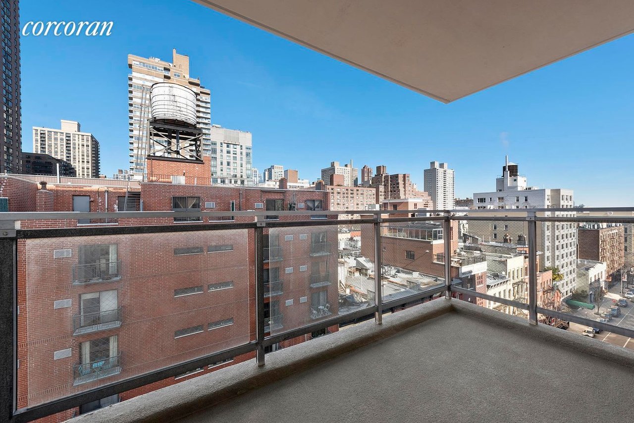 400 E 77th St, #11LK
