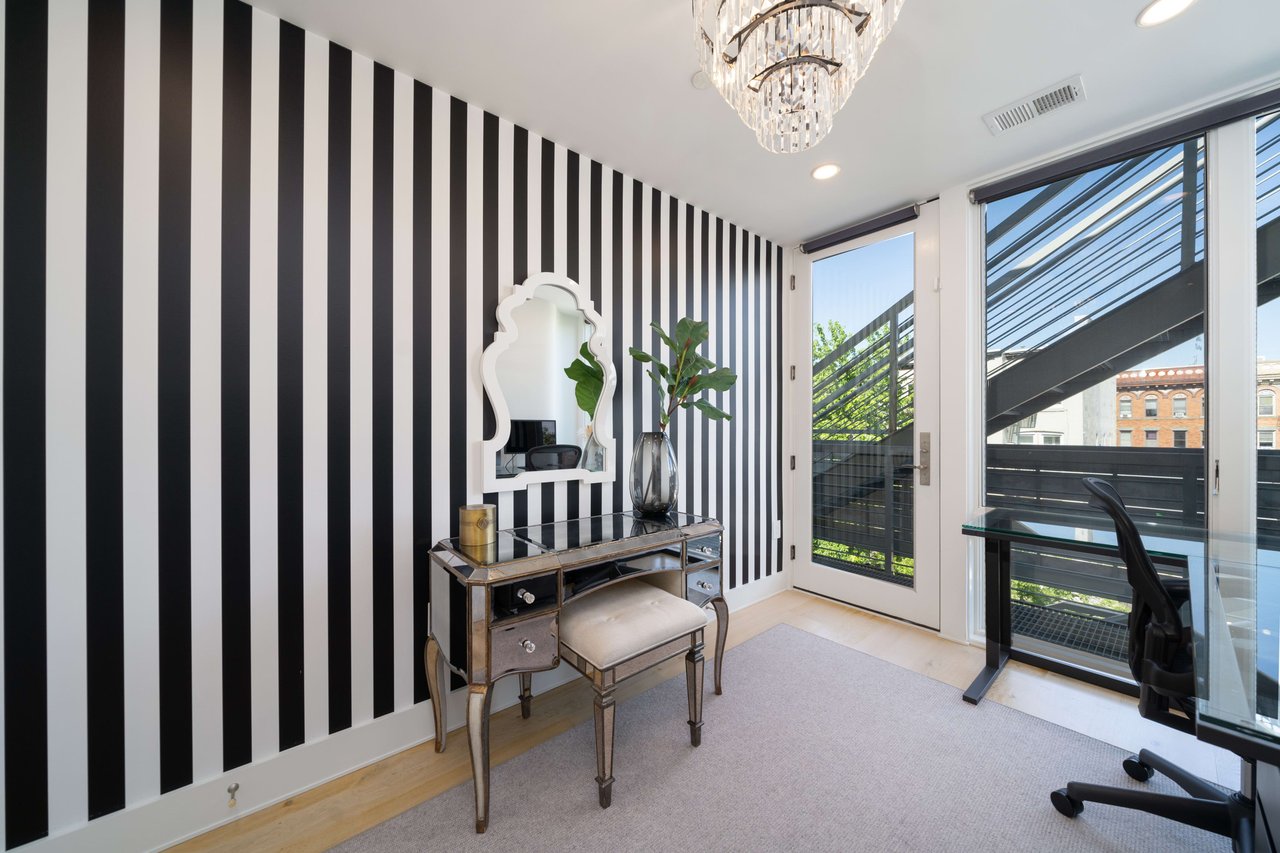 828 Park Ave #PH