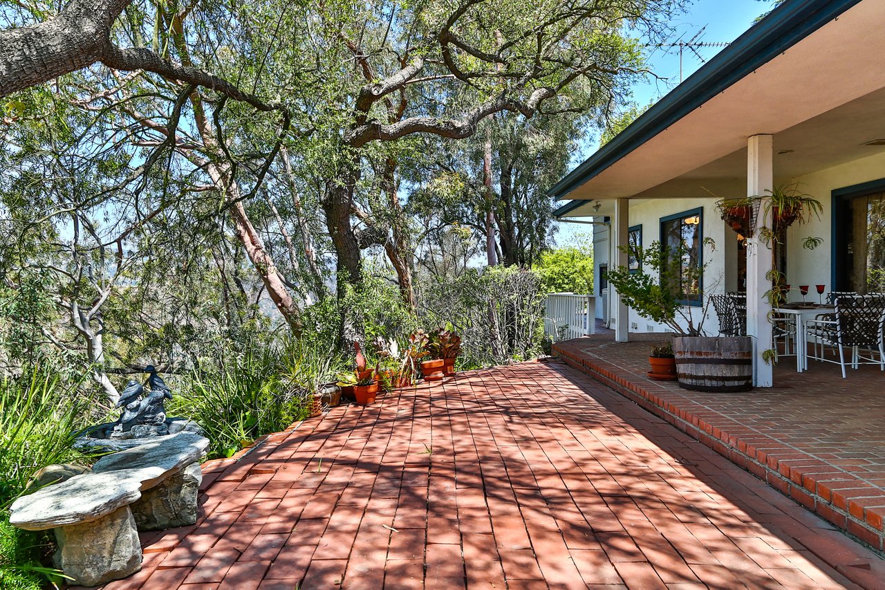 Enchanting Cottage in Lower Bel Air