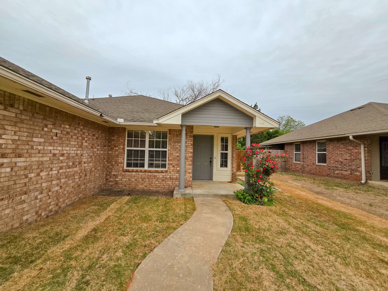 1211 Orchard Dr