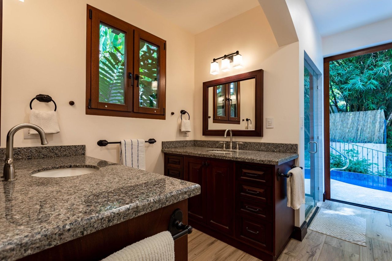 Private Ocean View Estate, Dominical, Puntarenas