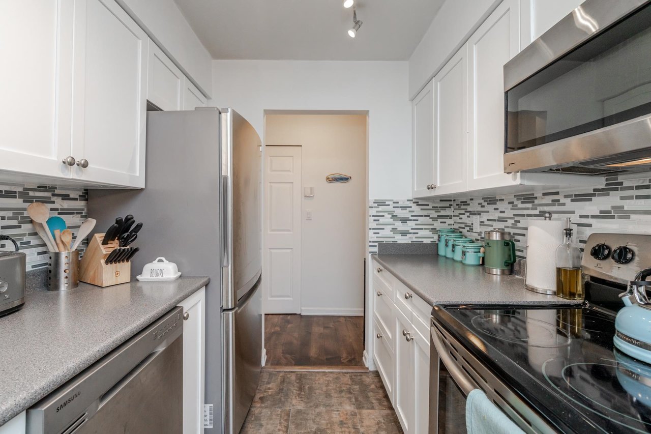 405-3760 Albert Street, Burnaby