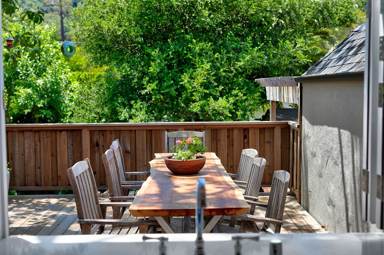 49 Rutherford Avenue, San Anselmo